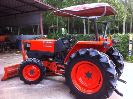 ขายรถไถKubota L4508DI (4WD) พร้อมใบมีดหน้าและผานพรวน รถสวยพร้อมใช้งาน ขายรถไถKubota L4508DI (4WD) พร้อมใบมีดหน้าและผานพรวน รถสวยพร้อมใช้งาน