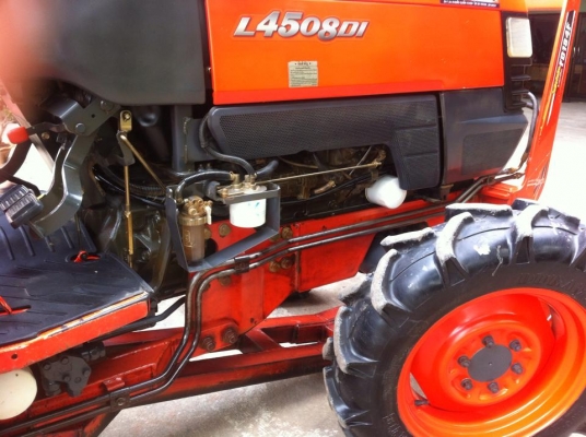 ขายรถไถKubota L4508DI (4WD) พร้อมใบมีดหน้าและผานพรวน รถสวยพร้อมใช้งาน ขายรถไถKubota L4508DI (4WD) พร้อมใบมีดหน้าและผานพรวน รถสวยพร้อมใช้งาน