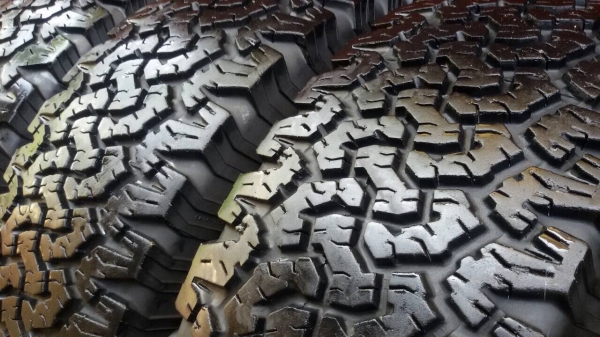 ขายยางbf all 265/70/16 ปี 12 ขายยางbf all 265/70/16 ปี 12