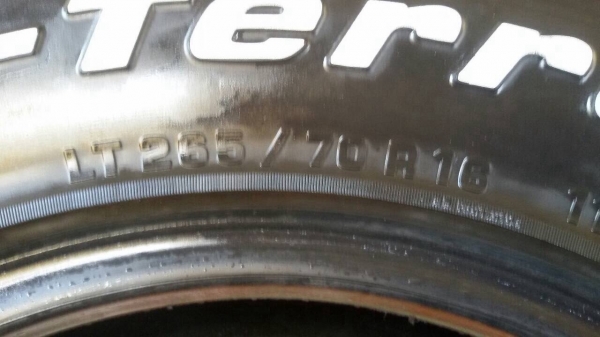 ขายยางbf all 265/70/16 ปี 12 ขายยางbf all 265/70/16 ปี 12