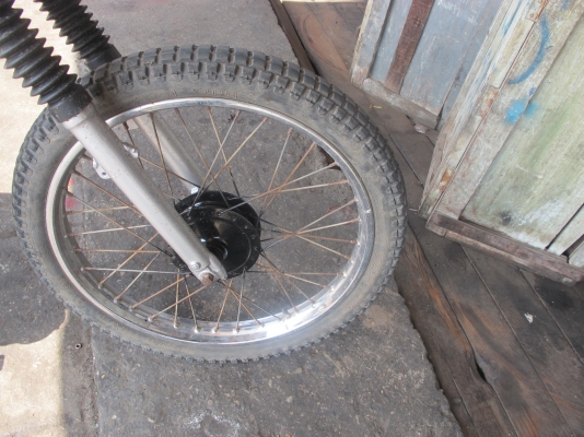 ขาย DT 100 ราคา 10000 บาท