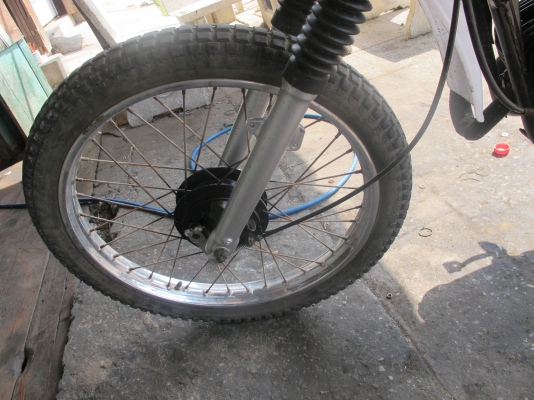 ขาย DT 100 ราคา 10000 บาท