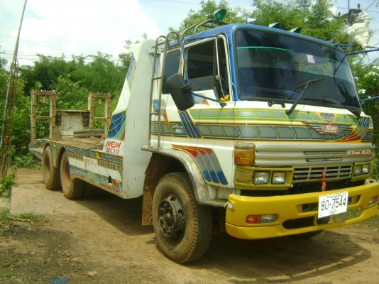 F17 เพลาเดียว  หางลงเล่ม ทะเบียนเต็ม  ราคา  630,000 บาท