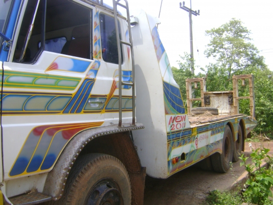 F17 เพลาเดียว  หางลงเล่ม ทะเบียนเต็ม  ราคา  630,000 บาท