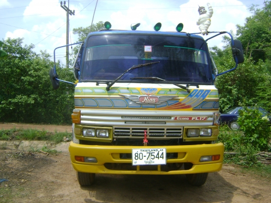 F17 เพลาเดียว  หางลงเล่ม ทะเบียนเต็ม  ราคา  630,000 บาท