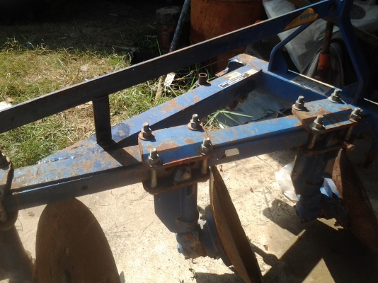 ขายตามสภาพพาน3ใบ18นิ้วติดกับรถไถคูโบต้า26แรงยีห้อHUI