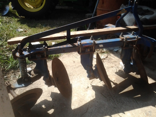 ขายตามสภาพพาน3ใบ18นิ้วติดกับรถไถคูโบต้า26แรงยีห้อHUI