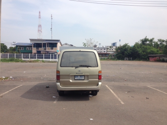รถตู้ toyota hiace ปี 97