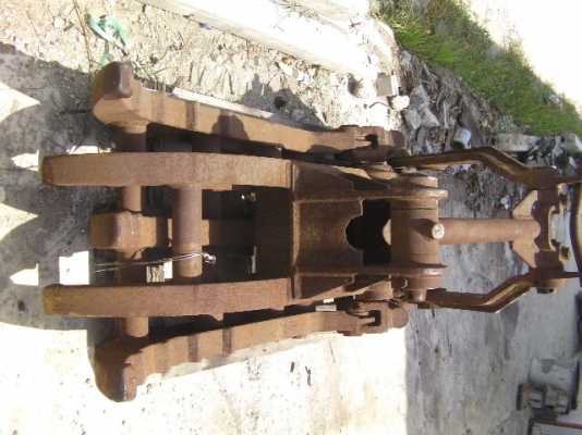 หัวคีบไม้สภาพสวยใส่ขนาดรุ่น PC 120ราคา 53,000บาท ติดต่อโสภา 081-637-4656 หัวคีบไม้สภาพสวยใส่ขนาดรุ่น PC 120ราคา 53,000บาท ติดต่อโสภา 081-637-4656