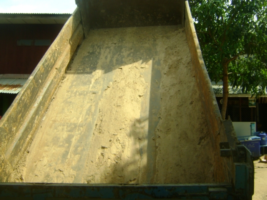 ดั้มพ์ 110 แรง  พร้อมใช้  ราคา  385,000  บาท