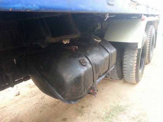 ขายดั้ม2เพลา HINO 3H ปี37 ห้างแท้ เครื่อง195แรง HO7D พ.เพาเวอร์ เบรกทิฟฟี่ ภายในสวย แอร์เย็น สภาพพร้อมใช้งาน ยางใหม่10เส้น เอกสารพร้อมโอน  สนใจโทร 090-8588220คุณนะ 093-3258446คุณบิว ID:narong498 หรือ www.truck.in.th/498 หรือเพจFacebook ณรงค์ ซื้อขายรถมือส