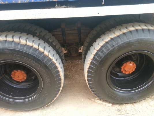 ขายดั้ม2เพลา HINO 3H ปี37 ห้างแท้ เครื่อง195แรง HO7D พ.เพาเวอร์ เบรกทิฟฟี่ ภายในสวย แอร์เย็น สภาพพร้อมใช้งาน ยางใหม่10เส้น เอกสารพร้อมโอน  สนใจโทร 090-8588220คุณนะ 093-3258446คุณบิว ID:narong498 หรือ www.truck.in.th/498 หรือเพจFacebook ณรงค์ ซื้อขายรถมือส