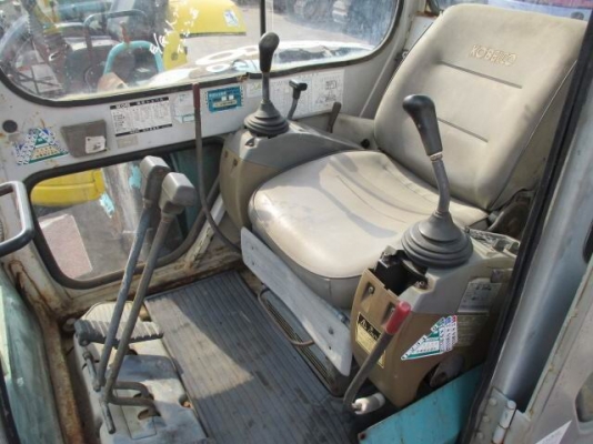 KOBELCO. Sk 045 ( เก๋ง) เก่านอกสภาพดี มีเอกสารนำเข้าประเทศ ติดต่อนิวส์ 083-4953407