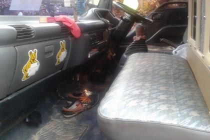 ขายISUZU NPR 130แรง ห้างแท้ปี46 ยาว5ม. เครื่องดี คัชซีสวย ภายในสวย แอร์เย็น สภาพพร้อมใช้งาน เอกสารพร้อมโอน สนใจโทร090-8588220คุณนะ ID:narong498 หรือwww.truck.in.th/498 หรือFB:ณรงค์ ซื้อขายรถมือสอง(เว็บไซต์ส่วนตัว) จัดไฟแนนซ์ได้ เงื่อนไขง่ายๆวันเดียวรับรถ