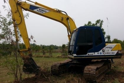 ขายแบคโคKOBELCO 120-3 มาร์คที เครื่องดี ช่วงล่างดี โซ่ดี บูมอาร์มสวย ไม่เยิ้ม ไม่โหลด สภาพพร้อมใช้งาน เอกสารพร้อมโอน สนใจโทร 090-8588220คุณนะ 093-3258446คุณบิวตี้ ID:narong498 หรือwww.truck.in.th/498 หรือfb:ณรงค์ ซื้อขายรถมือสอง(เว็บไซต์ส่วนตัว)