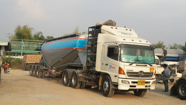 ** จำหน่าย ** ปูนซีเมนต์ผงตรา นกเพชร ช้าง และ ดอกบัว(ภูเขา)