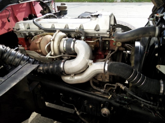 ขายรถบรรทุกติดเครนUNIC-UCAN360