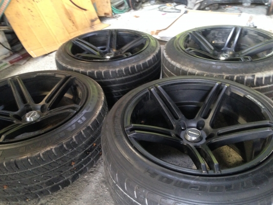 ขาย แม็ค ขอบ18 9.5 10.5 สภาพเดิม ไม่ขดไม่ดุ้ง ในรุปไม่ได้ล้าง ยังสวย ขาย แม็ค ขอบ18 9.5 10.5 สภาพเดิม ไม่ขดไม่ดุ้ง ในรุปไม่ได้ล้าง ยังสวย