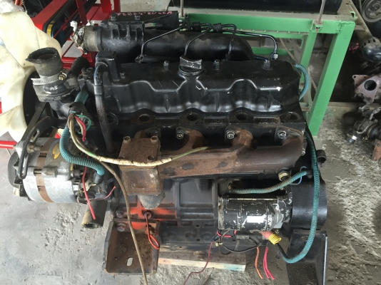 ขายเครื่องคูโบต้า 4สูบเก่าญี่ปุ่นรุ่น v2203สำหรับใส่รถแบ็คโฮหรือรถไถนั่งขับสภาพสวยมากๆ