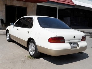 NISSAN BLUEBIRD SSS 2.0 AUTO ปี 1994 ติดแก๊ส LPG พร้อมใช้ขายถูก T.086-527-9533