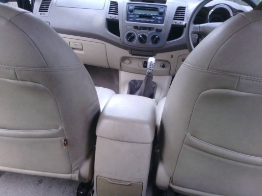 HILUX VIGO ปี54 ป้ายเเดง มือเดียว