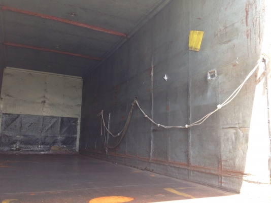 ตู้แห้งบรรทุกสินค้าสวยๆ ยกลงจากHINO FF177 ยาว7.20เมตร