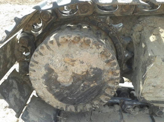 ขายแมคโครถขุดpc200-3KOMATSU/0857698049/0887115178