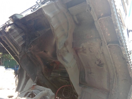 อีซูซุบรรทุก 10 ล้อ มีดั้มพ์ 175 แรง เครื่องเปลี่ยนแล้ว