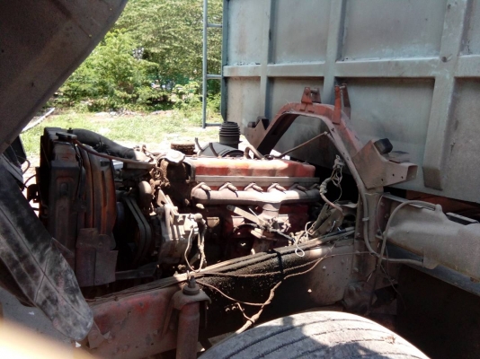 อีซูซุบรรทุก 10 ล้อ มีดั้มพ์ 175 แรง เครื่องเปลี่ยนแล้ว