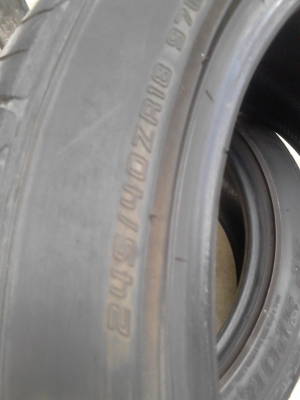 245/40R18 DUNLOP SP SPORT LM 703 เส้น tel.081-427-3941 245/40R18 DUNLOP SP SPORT LM 703 เส้น tel.081-427-3941