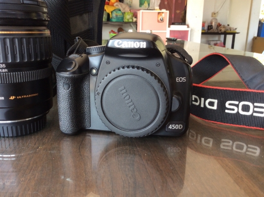 ขายกล้องถ่ายรูป canon EOS 450D พร้อมอุปกรณ์หลายอย่าง