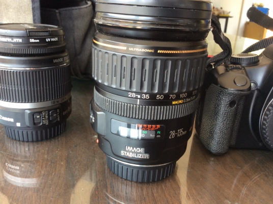 ขายกล้องถ่ายรูป canon EOS 450D พร้อมอุปกรณ์หลายอย่าง ขายกล้องถ่ายรูป canon EOS 450D พร้อมอุปกรณ์หลายอย่าง