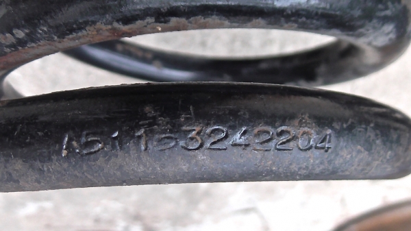 สปริงมือสองเบนซ์คลาสสิค W114 115 116 123 หน้า-หลัง สภาพดี สปริงมือสองเบนซ์คลาสสิค W114 115 116 123 หน้า-หลัง สภาพดี