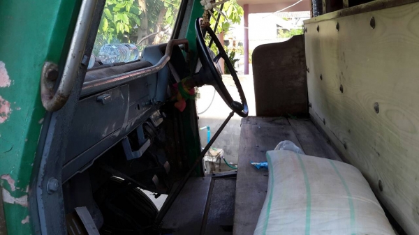 รถ10หัวยาว เครื่อง6BB1 พวงมาลัยพาวเวอร์ ลากแบคโฮ120ได้ ไม่มีทะเบียน รถ10หัวยาว เครื่อง6BB1 พวงมาลัยพาวเวอร์ ลากแบคโฮ120ได้ ไม่มีทะเบียน