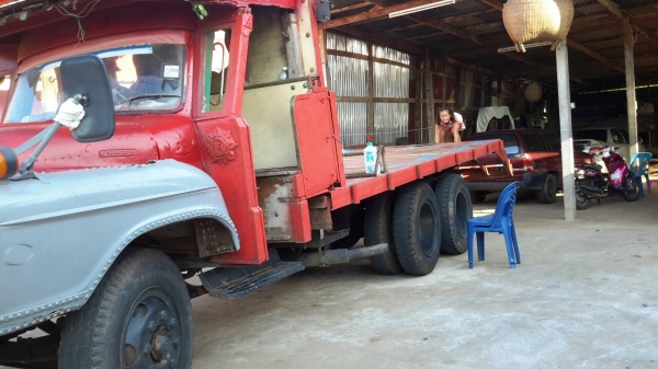 รถ10หัวยาว เครื่อง6BB1 พวงมาลัยพาวเวอร์ ลากแบคโฮ120ได้ ไม่มีทะเบียน รถ10หัวยาว เครื่อง6BB1 พวงมาลัยพาวเวอร์ ลากแบคโฮ120ได้ ไม่มีทะเบียน