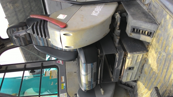 ขายด่วน KOBELCO SK100-3 ซุปเปอร์  เก่า ญี่ปุน  สภาพสวยมากๆๆ   พร้อมใช้งาน  โทร ดวงนภา  098-7214459