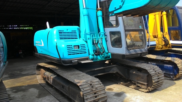ขายด่วน KOBELCO SK100-3 ซุปเปอร์  เก่า ญี่ปุน  สภาพสวยมากๆๆ   พร้อมใช้งาน  โทร ดวงนภา  098-7214459