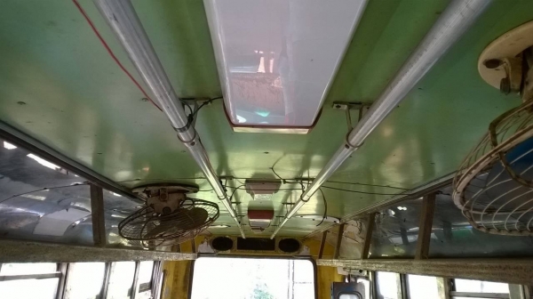 ขายรถมินิบัส ยาว 7 เมตร คัสซีสวย HINO KM350 เครื่อง 6BD1 165 แรงม้า ช่วงล่าง F 6 น็อต พาวเวอร์ ทะเบียนพร้อมโอนครับ ขายรถมินิบัส ยาว 7 เมตร คัสซีสวย HINO KM350 เครื่อง 6BD1 165 แรงม้า ช่วงล่าง F 6 น็อต พาวเวอร์ ทะเบียนพร้อมโอนครับ