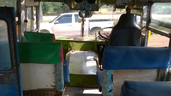 ขายรถมินิบัส ยาว 7 เมตร คัสซีสวย HINO KM350 เครื่อง 6BD1 165 แรงม้า ช่วงล่าง F 6 น็อต พาวเวอร์ ทะเบียนพร้อมโอนครับ ขายรถมินิบัส ยาว 7 เมตร คัสซีสวย HINO KM350 เครื่อง 6BD1 165 แรงม้า ช่วงล่าง F 6 น็อต พาวเวอร์ ทะเบียนพร้อมโอนครับ