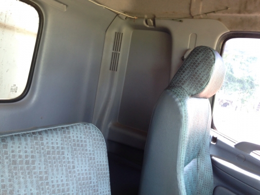 ดัมพ์ แม่/ ลูก HINO FM 2 PNLD 380 แรง ปี พย.53(200,000 กม. ) ราคา  3,100,000  บาท