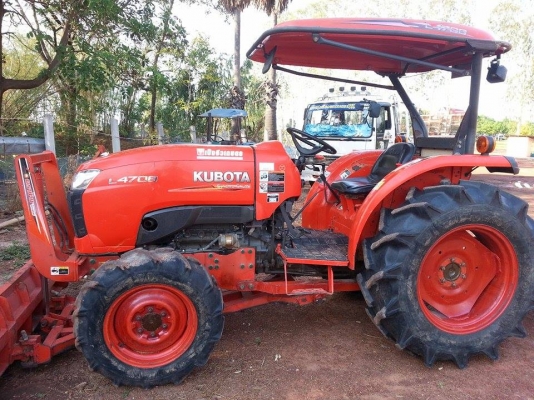 รถแทรกเตอร์มือสอง เพชรรุ่งเรือง รถสวยสภาพดี ราคาถูก  ต้นทุนต่ำ มีให้เลือกกันหลายรุ่นครับ