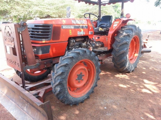 รถแทรกเตอร์มือสอง เพชรรุ่งเรือง รถสวยสภาพดี ราคาถูก  ต้นทุนต่ำ มีให้เลือกกันหลายรุ่นครับ