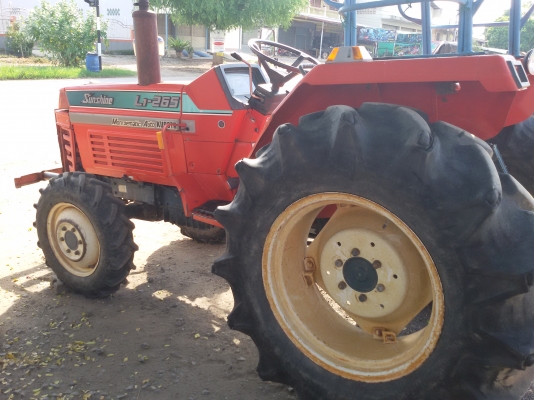ปัญญาแทรคเตอร์..จัดมาให้ครับ คูโบต้า L1-265 (ตัดไฟฟ้า)ตัวเปล่า สภาพเดิมๆ  รถไร่ (อ.คลองขลุง จ.กำแพงเพชร)