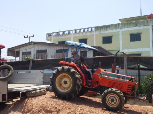 ปัญญาแทรคเตอร์..จัดมาให้ครับ คูโบต้า L1-265 (ตัดไฟฟ้า)ตัวเปล่า สภาพเดิมๆ  รถไร่ (อ.คลองขลุง จ.กำแพงเพชร)