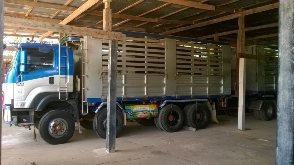 ขายรถพ่วง แม่-ลูกดั้ม ISUZU FXZ 360 แรงม้า ปี 53 สภาพสวยพร้อมใช้ ลูก 3 คานแท้ยาว 7 เมตร ยางเต็ม ภายในสวย ทะเบียนพร้อมโอน ราคาต่อรองได้