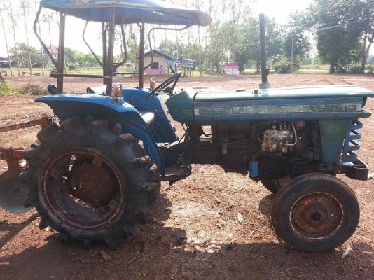 รถแทรกเตอร์มือสอง เพชรรุ่งเรือง รถสวยสภาพดี ราคาถูก  ต้นทุนต่ำ มีให้เลือกกันหลายรุ่นครับ