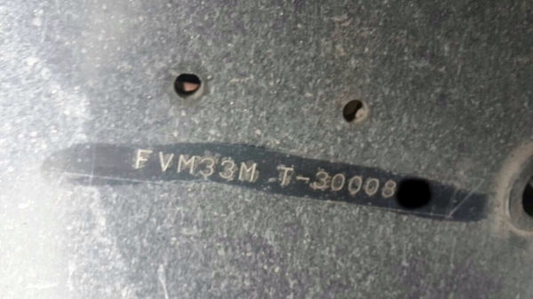 ขายรถ10ล้อนำ้มัน ISUZU FVM33MT เครื่อง 195แรงม้า สนใจโทร 081-970-1072