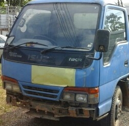 หกล้อดั้ม อีซูซุ NKR130เทอร์โบว์ รถห้างปี44ยูโรทู สภาพพร้อมใช้ ดั้มสามมิตร 5คิว (ราคา 370,000บ) เล่มทะเบียนพร้อมโอน