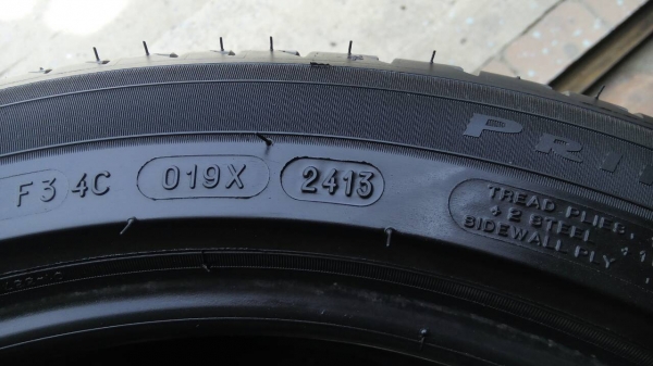 235/45R17 MICHELIN PRIMACY ใหม่ๆนิ่มๆ ปี13 มี 2 เส้น tel.081-427-3941 235/45R17 MICHELIN PRIMACY ใหม่ๆนิ่มๆ ปี13 มี 2 เส้น tel.081-427-3941