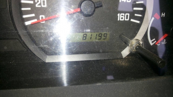 รถอีซุซุ 6 ล้อดั้ม NPR 150 แรงม้า ปี 51.   ( รถวิ่ง 8x,xxx กว่า กม. )     สนใจติดต่อ  081 - 6079515